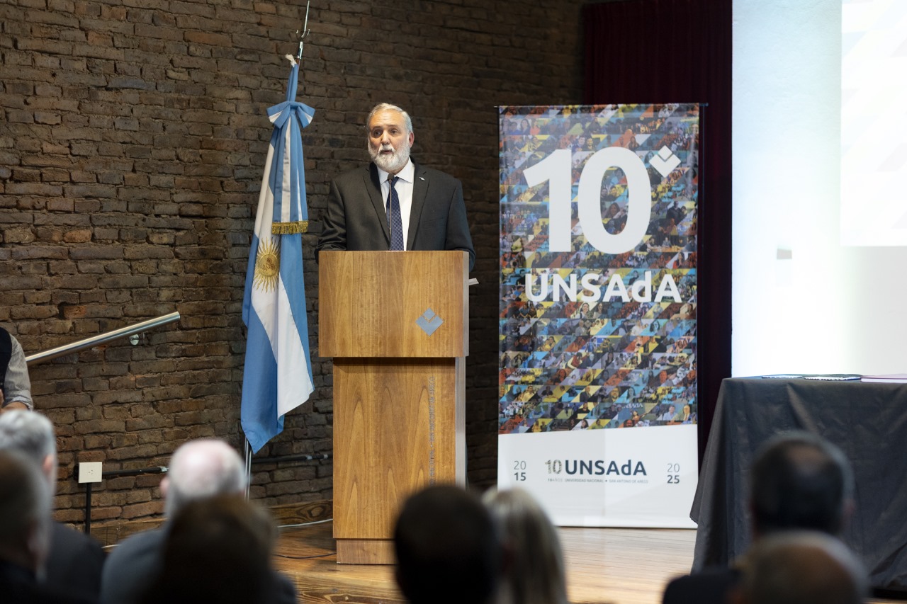 Asuncion Rector Unsada 14