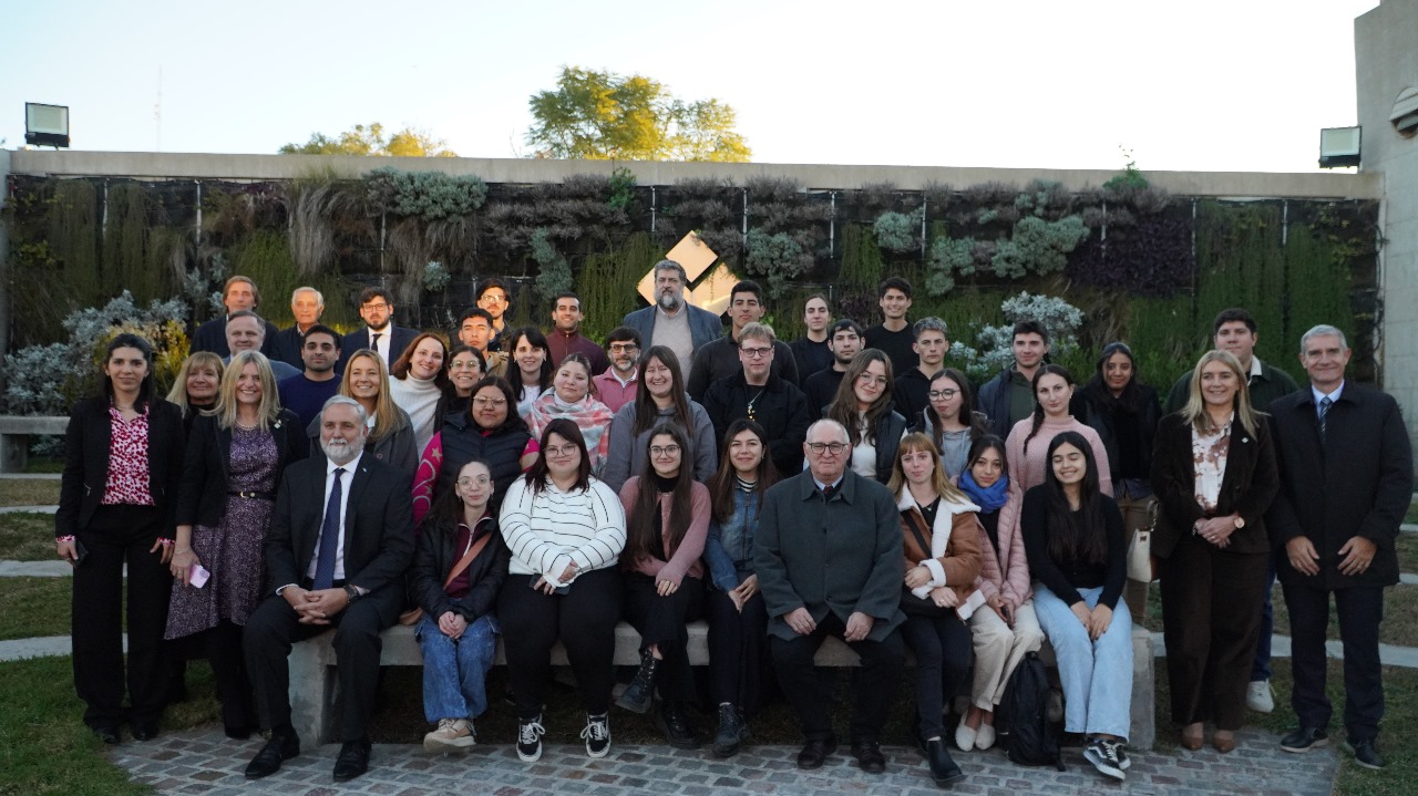Asuncion Rector Unsada 15