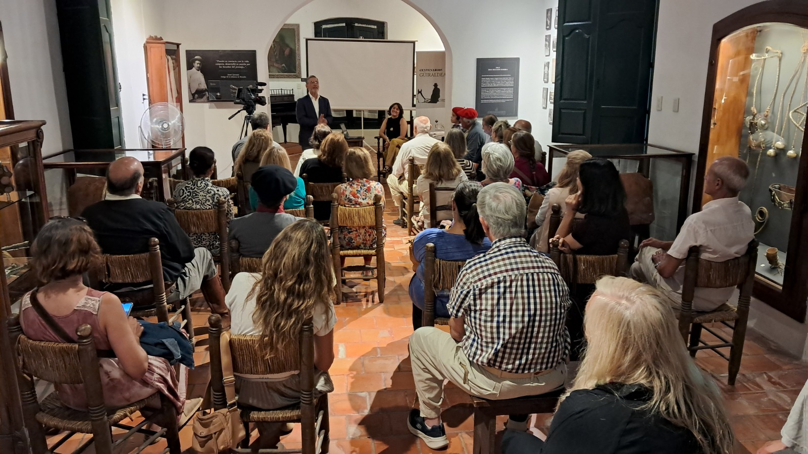Dss Candela Charla